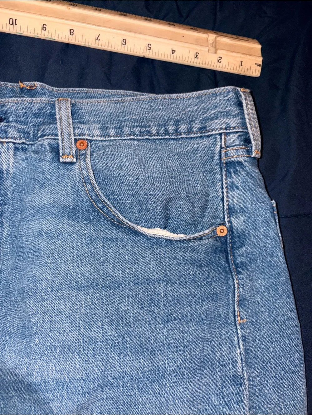 Levi’s 501 ‘93 Cut Off Denim Shorts Men’s W38 Light Wash